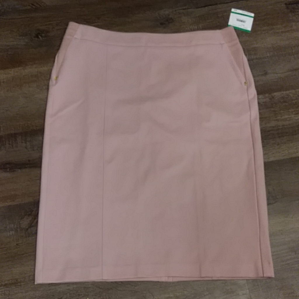 Brand New Womens Anne Klein Skirt